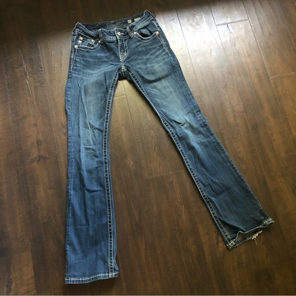 Rare angel wing miss me 🖤 - Picture 3 of 7